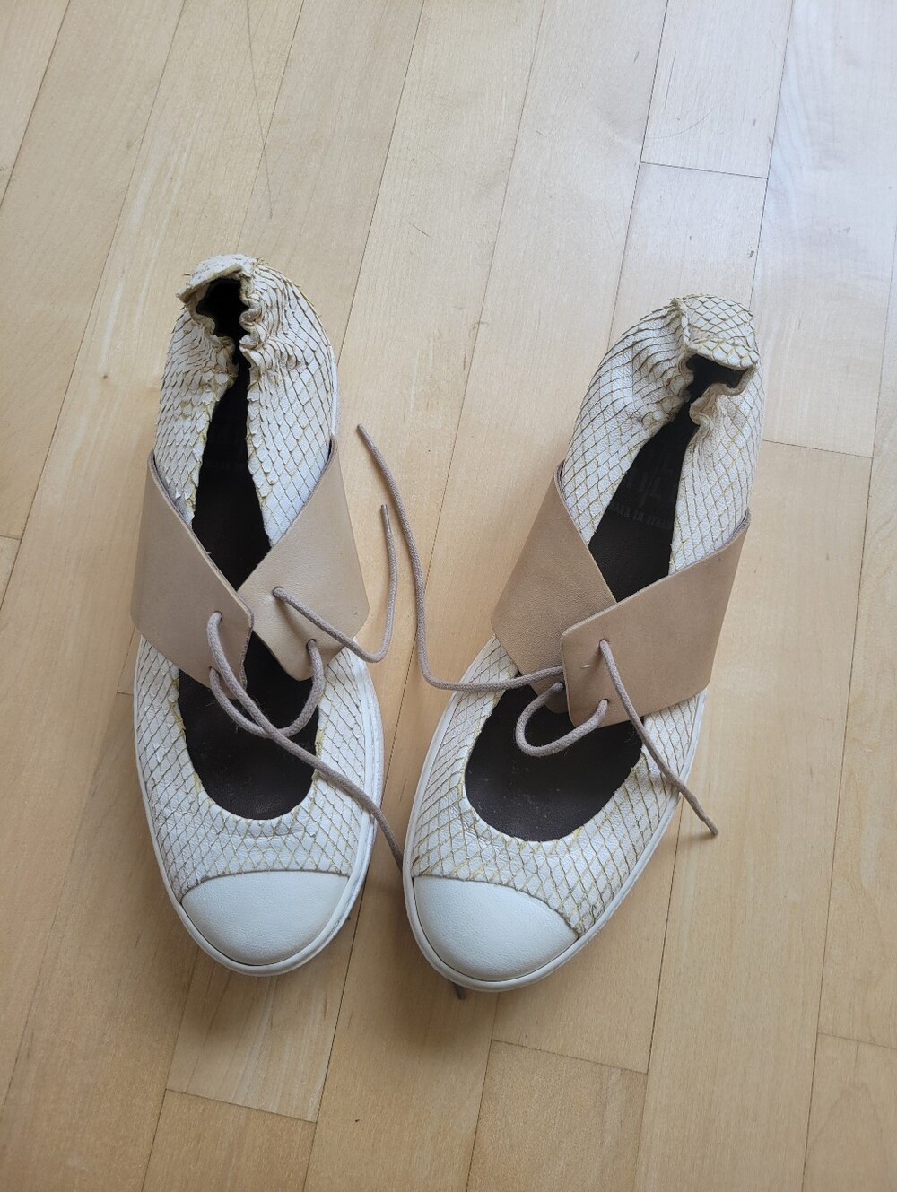 Women's Beige Lace-Up Ballet Flats with Elastic Collar
